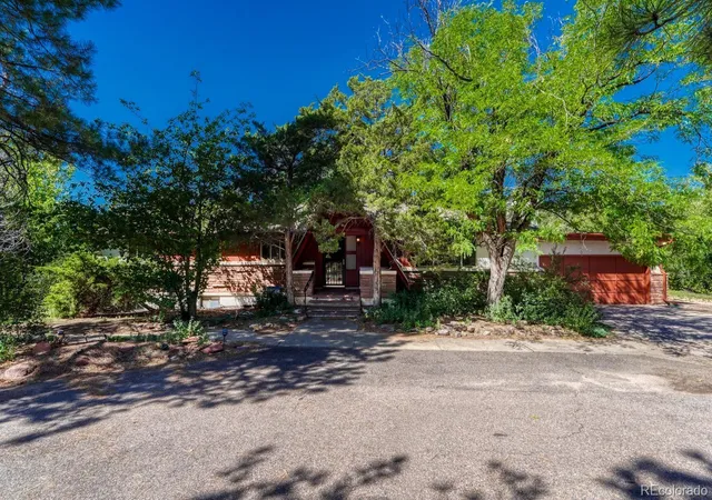 Photo 2 of Single family home for sale at 5237 S Boston St, Greenwood Village, CO 80111 | MLS# 4877088 | Listing updated on 2026-09-14