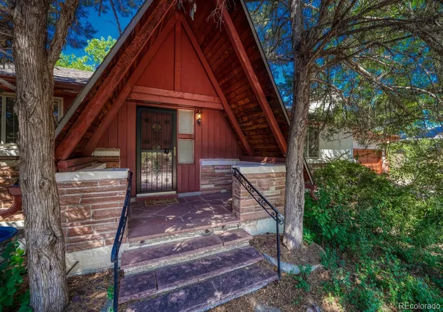 Photo 3 of Single family home for sale at 5237 S Boston St, Greenwood Village, CO 80111 | MLS# 4877088 | Listing updated on 2026-09-14