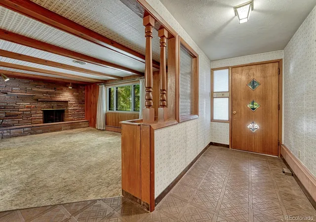 Photo 4 of Single family home for sale at 5237 S Boston St, Greenwood Village, CO 80111 | MLS# 4877088 | Listing updated on 2026-09-14
