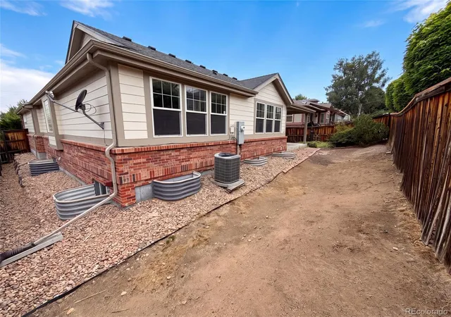 30th image of 2802 S Ireland Wy, Aurora, CO 80013 | MLS# 2171589