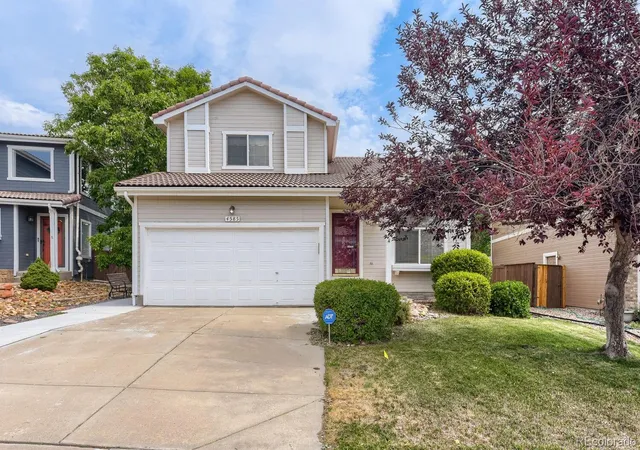 2nd image of 4585 Lyndenwood Cir, Highlands Ranch, CO 80130 | MLS# 3944979