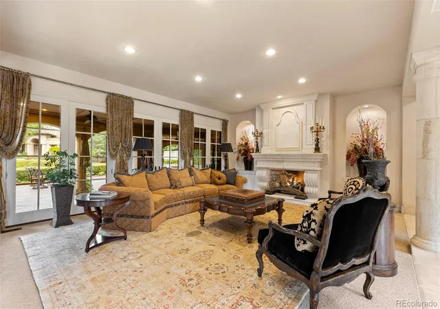 Photo 4 of Single family home for sale at 6965 S Polo Ridge Dr, Littleton, CO 80128 | MLS# 1851081 | Listing updated on 2026-10-02