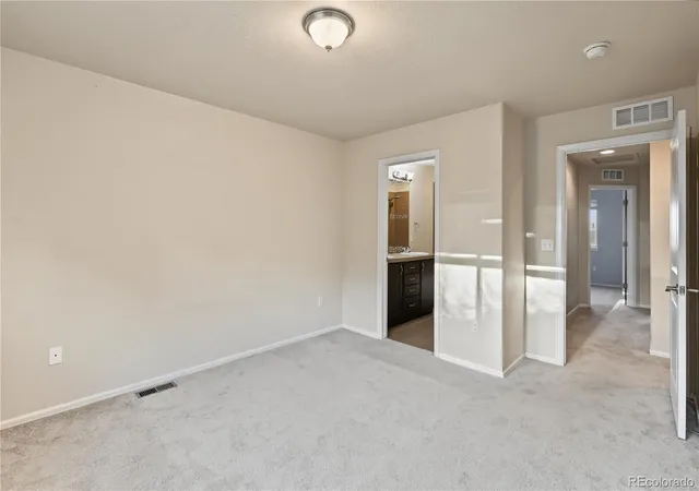 Photo 3 of Townhouse for sale at 1818 Aspen Meadows Cir, Denver, CO 80260 | MLS# 8680586 | Listing updated on 2026-09-05