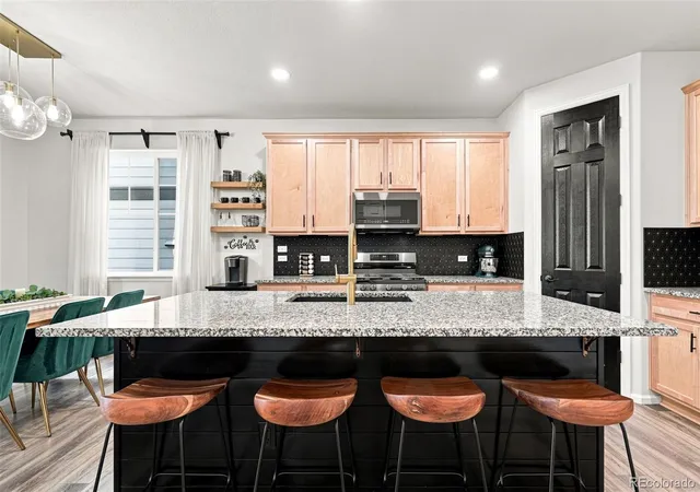 5th image of 3943 White Leaf Pl, Castle Rock, CO 80108 | MLS# 6242330