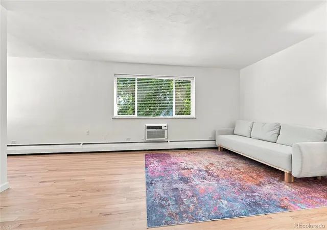 5th image of 1056 N Marion St, Denver, CO 80218