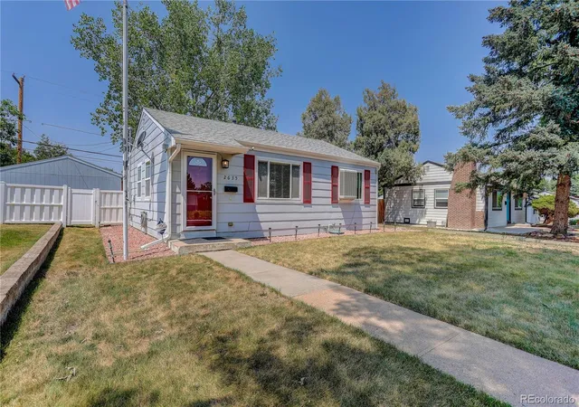 4th image of 2635 S Linley Ct, Denver, CO 80219 | MLS# 5664714