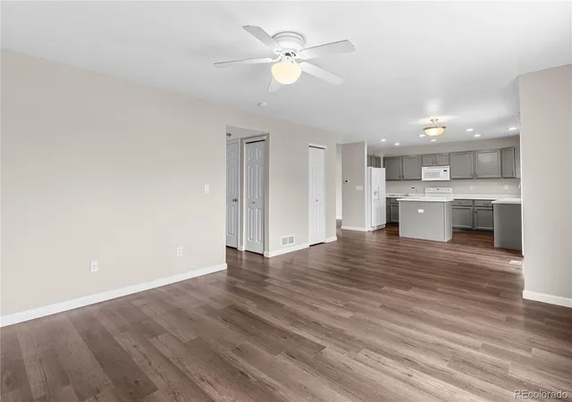 5th image of 9674 Newcastle Dr, Highlands Ranch, CO 80130 | MLS# 6891759