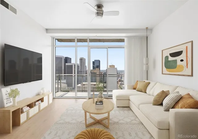 3rd image of 2001 Lincoln St #2020, Denver, CO 80202 | MLS# 9826517