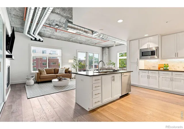 4th image of 3401 Arapahoe Ave, Boulder, CO 80303