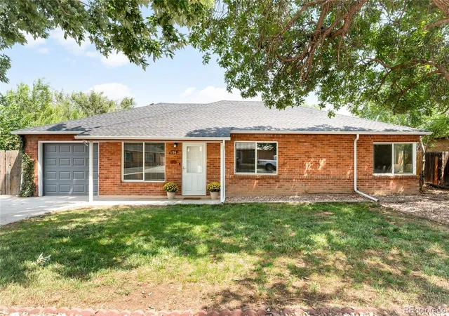 2nd image of 1176 Tucson St, Aurora, CO 80011 | MLS# 2451231