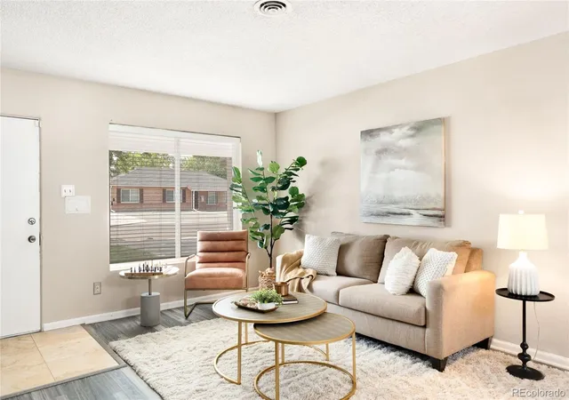 5th image of 1176 Tucson St, Aurora, CO 80011 | MLS# 2451231