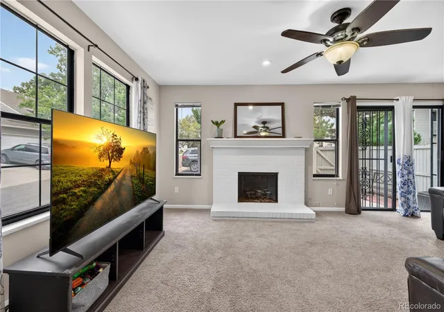 Photo 4 of Townhouse for sale at 13923 E Oxford Pl, Aurora, CO 80014 | MLS# 2433694 | Listing updated on 2026-09-04