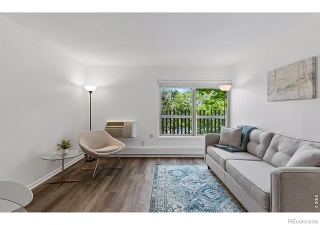 Listing Photo 5 - Condo for sale in building located at 2707 Valmont Rd, Boulder, CO 80304 - Unit #214D