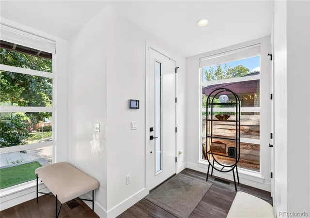 Photo 3 of Single family home for sale at 2210 S Sherman St, Denver, CO 80210 | MLS# 3327711 | Listing updated on 2026-10-07