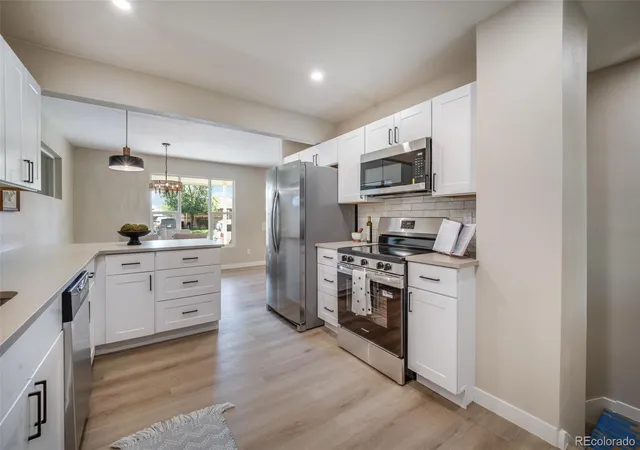 3rd image of 6930 Alan Dr, Denver, CO 80221 | MLS# 6103808