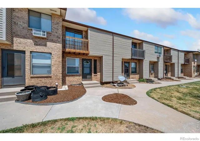 2nd image of 2413 W 27th St #6, Greeley, CO 80634 | MLS# IR1065932