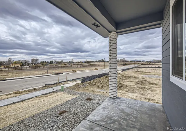 4th image of 46418 Heritage Ave, Bennett, CO 80102 | MLS# 7076628