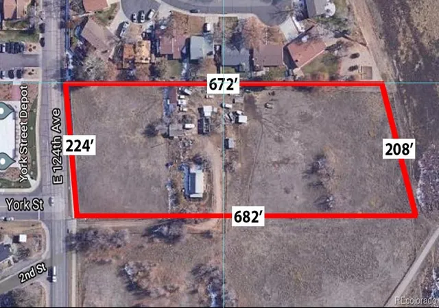 2nd image of 12380 York St, Thornton, CO 80241 | MLS# 5982598