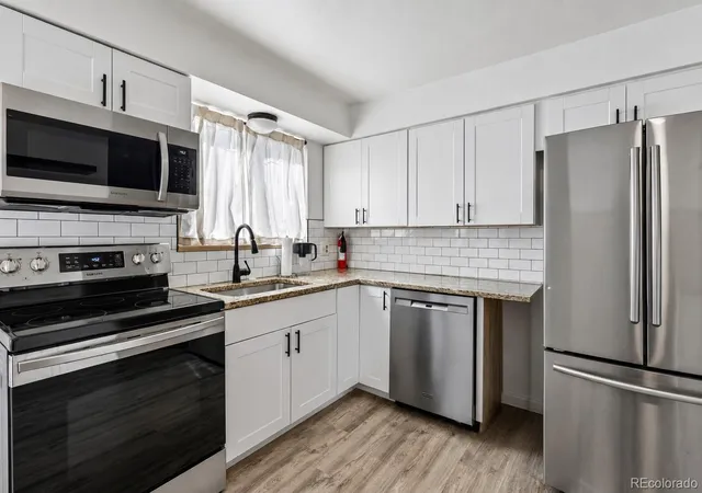 Photo 1 of Townhouse for sale at 2021 Jay St, Denver, CO 80214 | MLS# 8121463 | Listing updated on 2026-10-16