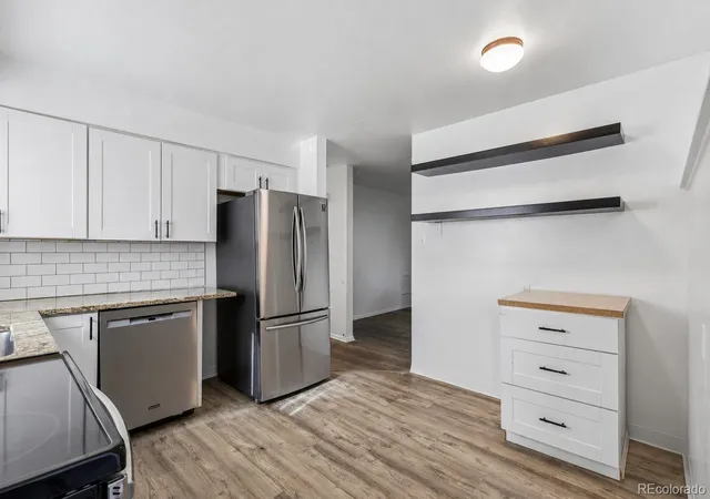 Photo 2 of Townhouse for sale at 2021 Jay St, Denver, CO 80214 | MLS# 8121463 | Listing updated on 2026-10-16