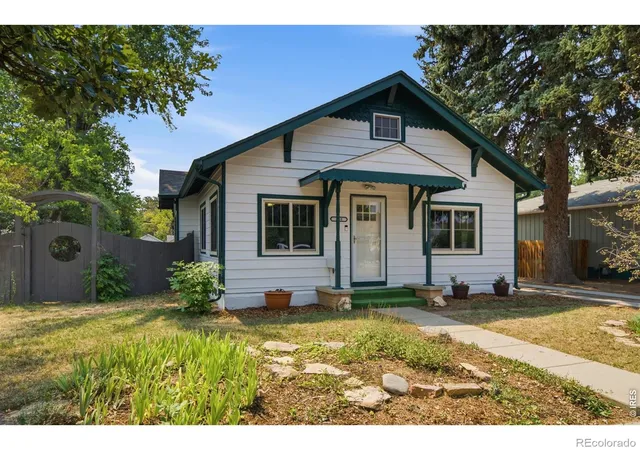 3rd image of 338 W 9Th St, Loveland, CO 80537 | MLS# IR1065936