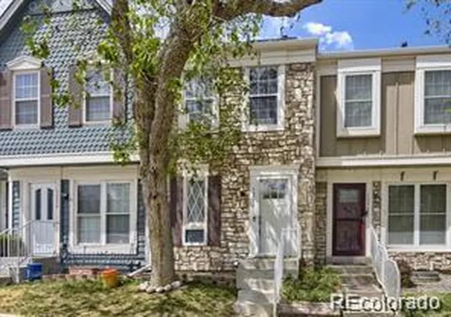 1st image of 1228 S Idalia St, Aurora, CO 80017 | MLS# 3822929