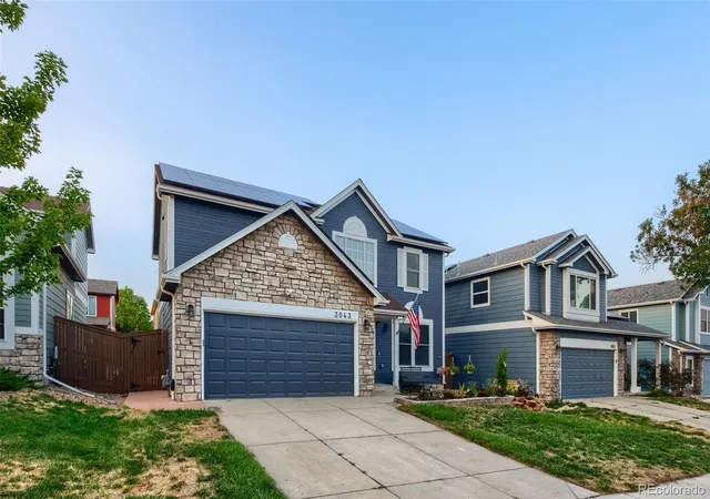 2nd image of 3043 White Oak St, Highlands Ranch, CO 80129 | MLS# 3916990