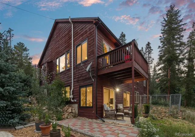 Photo 1 of Single family home for sale at 424 W Dory Way, Black Hawk, CO 80422 | MLS# 6820128 | Listing updated on 2026-09-16
