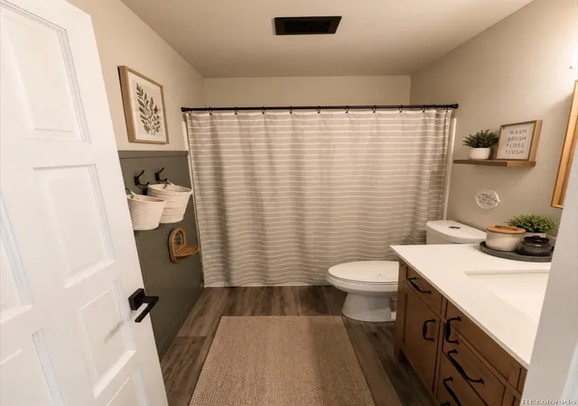Photo 4 of Townhouse for sale at 9607 E Chenango Ave, Greenwood Village, CO 80111 | MLS# 6597326 | Listing updated on 2026-08-25