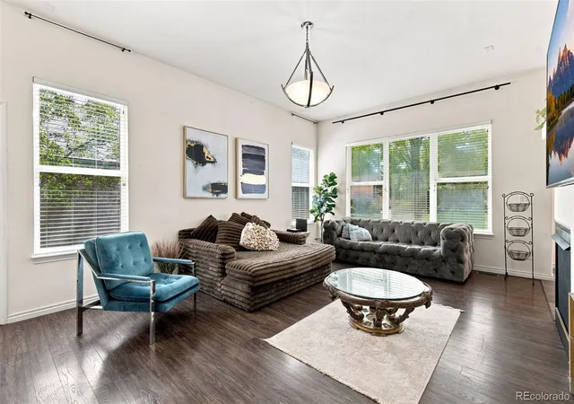 3rd image of 1821 S Ingalls Ct, Lakewood, CO 80232 | MLS# 2808850
