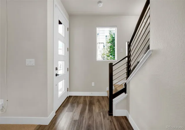 3rd image of 6741 S Tempe Ct, Aurora, CO 80016 | MLS# 2382661