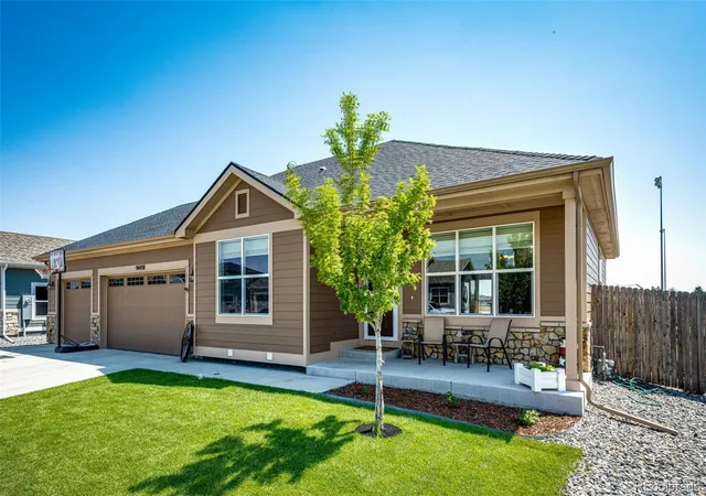 2nd image of 56428 E 22nd Pl, Strasburg, CO 80136 | MLS# 4574439
