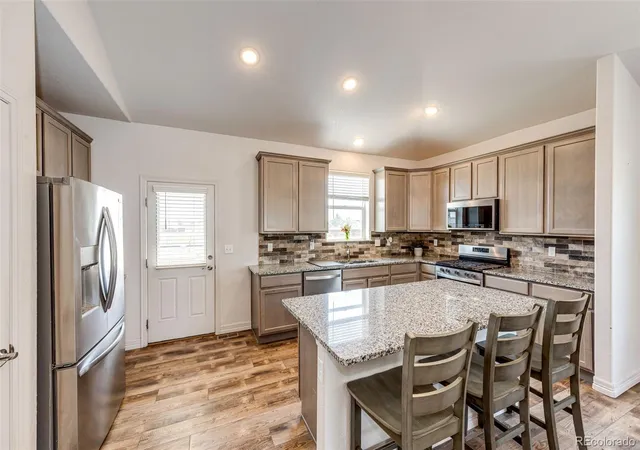 5th image of 56428 E 22Nd Pl, Strasburg, CO 80136 | MLS# 4574439