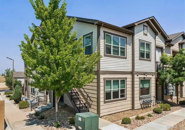 2nd image of 4680 Copeland Loop, Highlands Ranch, CO 80126