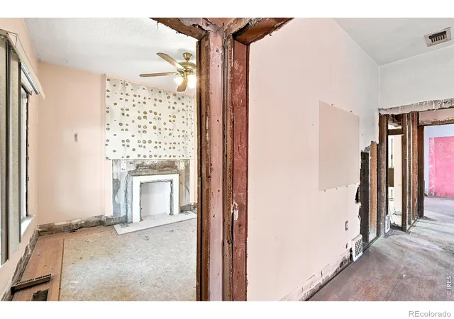 5th image of 2421 W 38Th Ave, Denver, CO 80211 | MLS# IR1065967