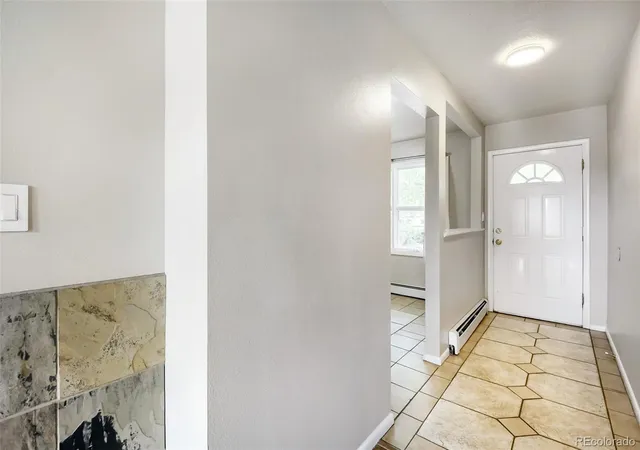 Photo 3 of Single family home for sale at 916 Timber Ln, Fort Collins, CO 80521 | MLS# 9147269 | Listing updated on 2026-08-15