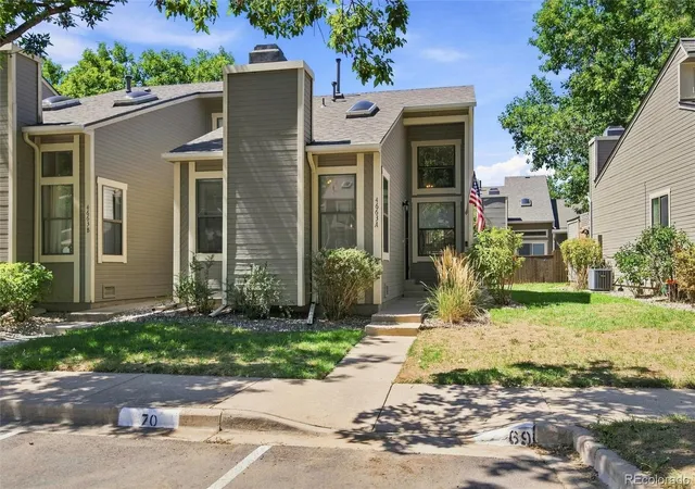 3rd image of 4663 S Fraser Ct #A, Aurora, CO 80015 | MLS# 8292972