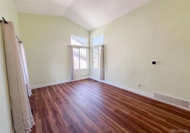 Photo 3 of Single family home for sale at 9624 Crosspointe Dr, Highlands Ranch, CO 80130 | MLS# 2202987 | Listing updated on 2026-10-10