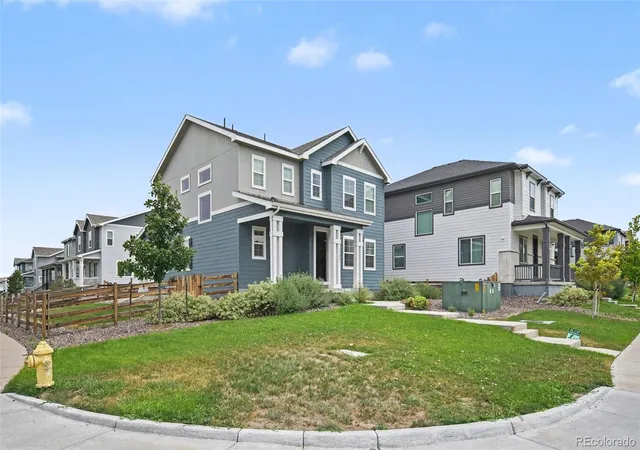 3rd image of 17227 Parkside Dr, Commerce City, CO 80022 | MLS# 7667916