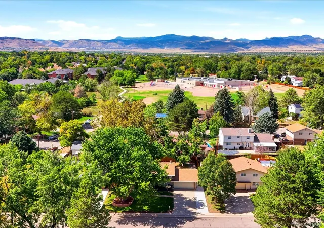 Photo 3 of Single family home for sale at 6523 Welch St, Arvada, CO 80004 | MLS# 2116862 | Listing updated on 2026-09-24