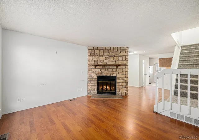 Photo 3 of Townhouse for sale at 11945 E Ford Dr, Aurora, CO 80012 | MLS# 4642766 | Listing updated on 2026-08-07