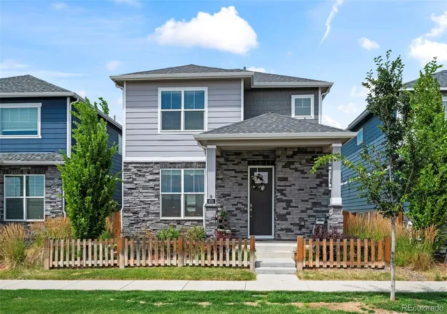 Photo 1 of Single family home for sale at 873 N Riviera St, Aurora, CO 80018 | MLS# 8499975 | Listing updated on 2026-10-27