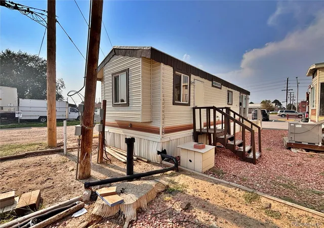 4th image of 15680 E Colfax Ave, Aurora, CO 80011 | MLS# 8947791