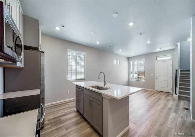 Photo 4 of Townhouse for sale at 22423 E 46th Avenue, Aurora, CO 80019 | MLS# 3719449 | Listing updated on 2026-08-07