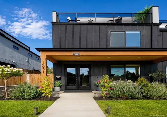 1st image of 1695 Zenobia St #1, Denver, CO 80204 | MLS# 4469028