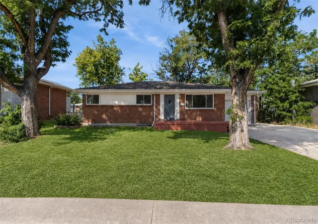 2nd image of 6085 Parfet St, Arvada, CO 80004 | MLS# 6516806