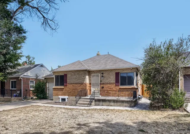 3rd image of 1650 Trenton St, Denver, CO 80220 | MLS# 9070637