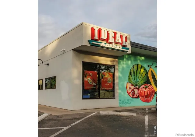 2nd image of 1130 N Pennsylvania St, Denver, CO 80203