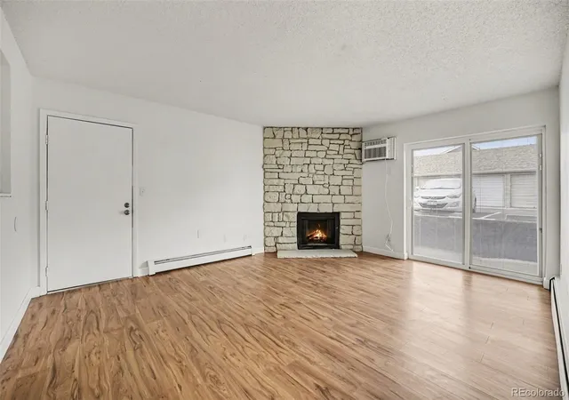 5th image of 10150 E Virginia Ave #3-104, Denver, CO 80247 | MLS# 8422720
