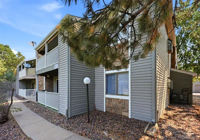 1st image of 907 S Yampa St #208, Aurora, CO 80017 | MLS# 4009866